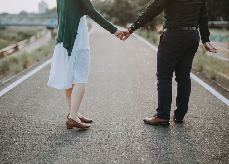 Sugar Dating Is Often About More Than Money: Study Finds Emotional Connection, Shared Power, and Complex Motivations